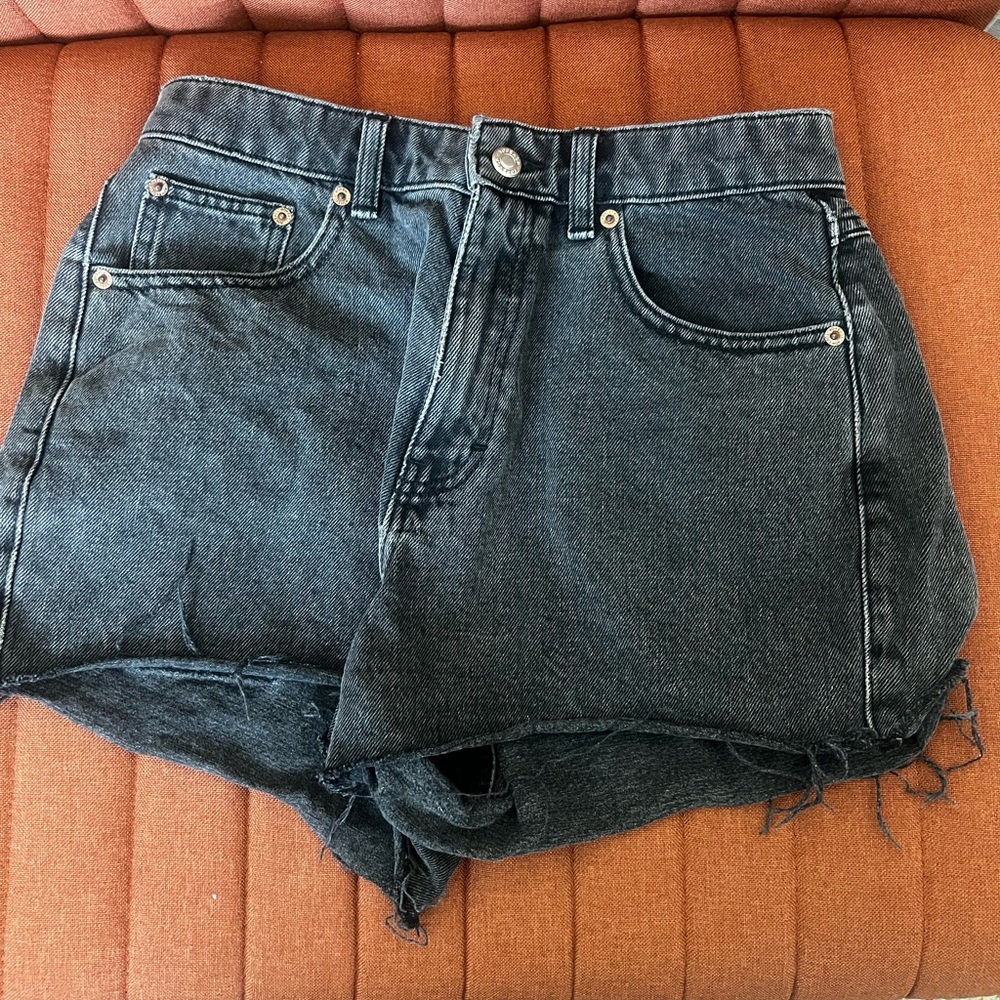 Topshop petite Mom shorts.